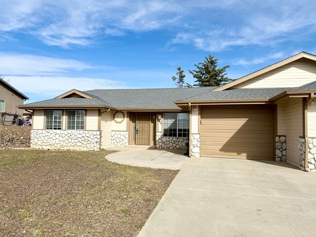 property at 9490 E Catalina Dr