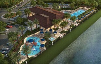 10336 W 33rd Way in Hialeah, FL - Building Photo - Building Photo