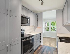 1604 E University St in Bloomington, IN - Building Photo - Building Photo