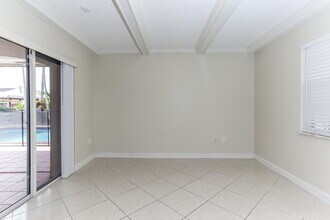 15439 SW 172nd Terrace in Miami, FL - Building Photo - Building Photo