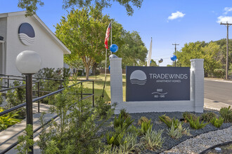 Tradewinds in Windcrest, TX - Building Photo - Building Photo