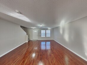 10007 Branley Oak Dr in Cordova, TN - Building Photo - Building Photo