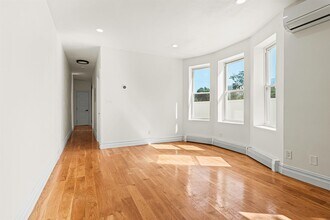 143 Van Reipen Ave in Jersey City, NJ - Building Photo - Building Photo