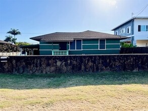 67-207 Kukea Circle Unit in Waialua, HI - Foto de edificio - Building Photo