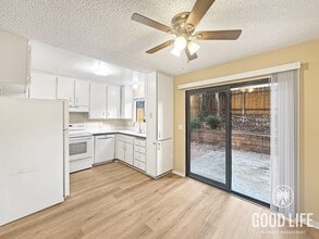 9041 Fanita Rancho Rd in Santee, CA - Building Photo - Building Photo