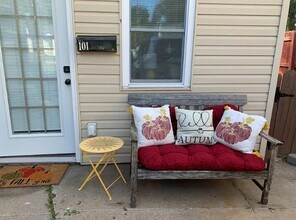 1103 Jefferson St in Columbia, MO - Building Photo - Building Photo