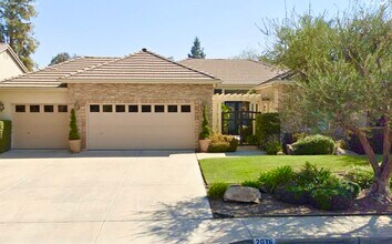 2016 N Maselli St in Visalia, CA - Building Photo - Building Photo