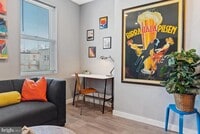 2527 N Front St photo'