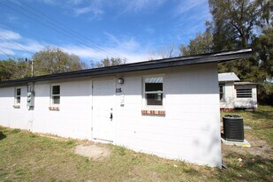 118 NW 5th Ave in Gainesville, FL - Building Photo