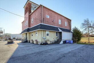 643 S Wood St-Unit -3 in Middletown, PA - Foto de edificio - Building Photo