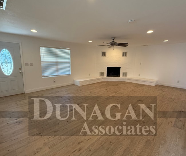 2314 Ave B in Carlsbad, NM - Building Photo - Building Photo