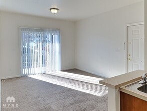 5633 E Atlantic Pl in Denver, CO - Building Photo - Building Photo