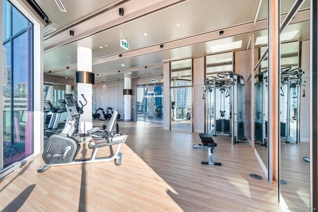 4720 Lougheed Hwy in Burnaby, BC - Building Photo - Building Photo