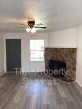 3620 Darlene Ave in Sacramento, CA - Building Photo - Building Photo