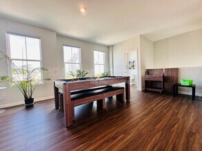 1399 Creekside Cir NW in Atlanta, GA - Building Photo - Building Photo