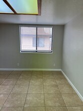 429 S Sunset St in Ridgecrest, CA - Building Photo - Building Photo