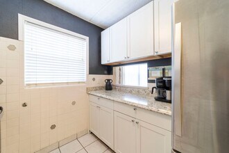 1510 Ocean Shore Blvd in Ormond Beach, FL - Building Photo - Building Photo