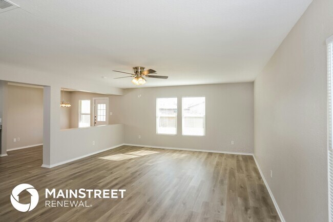 3130 Sunbird Bay in San Antonio, TX - Foto de edificio - Building Photo