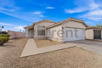 13418 N 82nd Ln in Peoria, AZ - Building Photo - Building Photo
