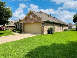 25915 S Lakefair Dr in Richmond, TX - Building Photo - Building Photo