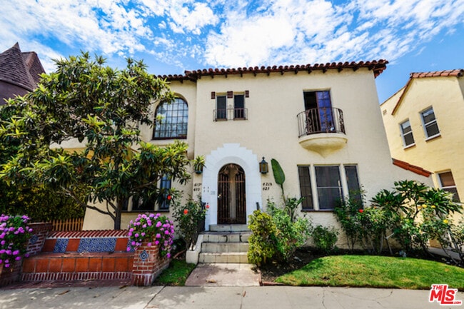 property at 419 N Ogden Dr