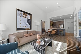 Hanover Hyannis in Barnstable, MA - Foto de edificio - Building Photo