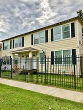 4210 Ennis St, Unit 4 in Houston, TX - Building Photo - Building Photo
