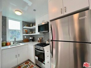 1920 Preston Ave in Los Angeles, CA - Building Photo - Building Photo