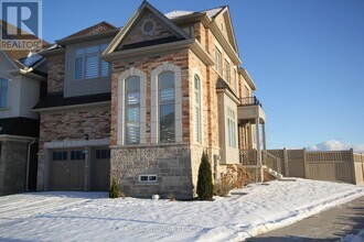 3892 Lodi Rd in Burlington, ON - Building Photo - Building Photo