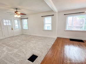 3545 Madison Park Ave in Cincinnati, OH - Foto de edificio - Building Photo