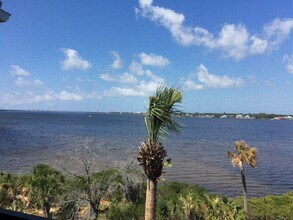 1010 Tidewater Shores Loop in Bradenton, FL - Building Photo - Building Photo