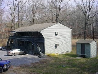 248 Wilson Rd in Chatsworth, GA - Foto de edificio