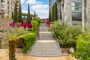 Renaissance in San Diego, CA - Foto de edificio - Building Photo