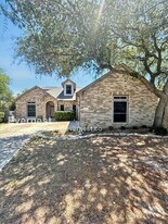 2422 Cadara Woods in San Antonio, TX - Building Photo