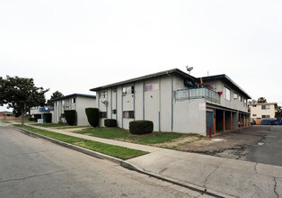 12511 Morningside Ave in Garden Grove, CA - Building Photo - Building Photo