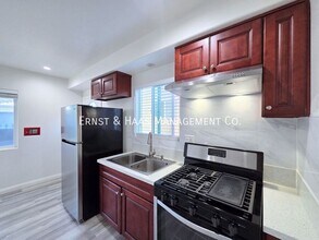 1759 Cerritos Ave in Long Beach, CA - Building Photo - Building Photo