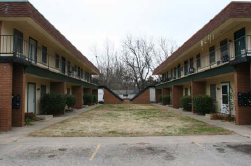 Kinkead Court in Fort Smith, AR - Building Photo