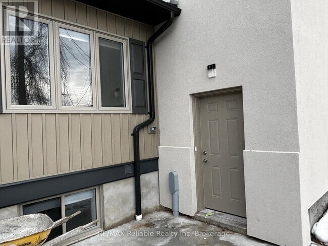 24 Albert St in Central Huron, ON - Building Photo - Building Photo