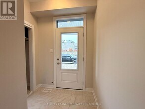 532 Promontory Pl in Ottawa, ON - Building Photo - Building Photo