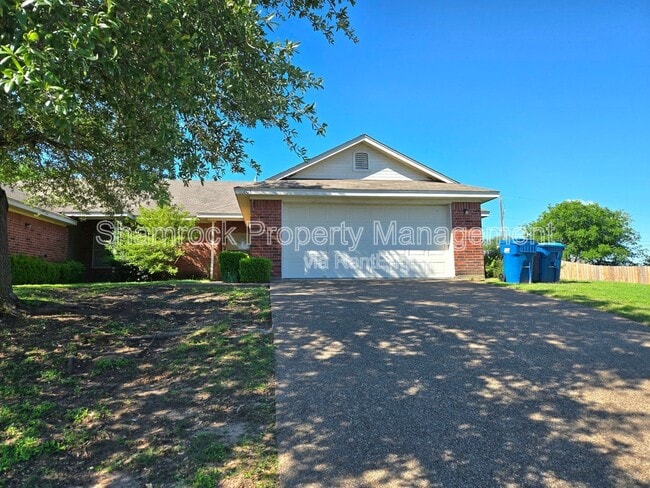 property at 605 Park Ridge Rd