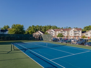 Heron Springs Apartments in Stow, OH - Building Photo - Building Photo