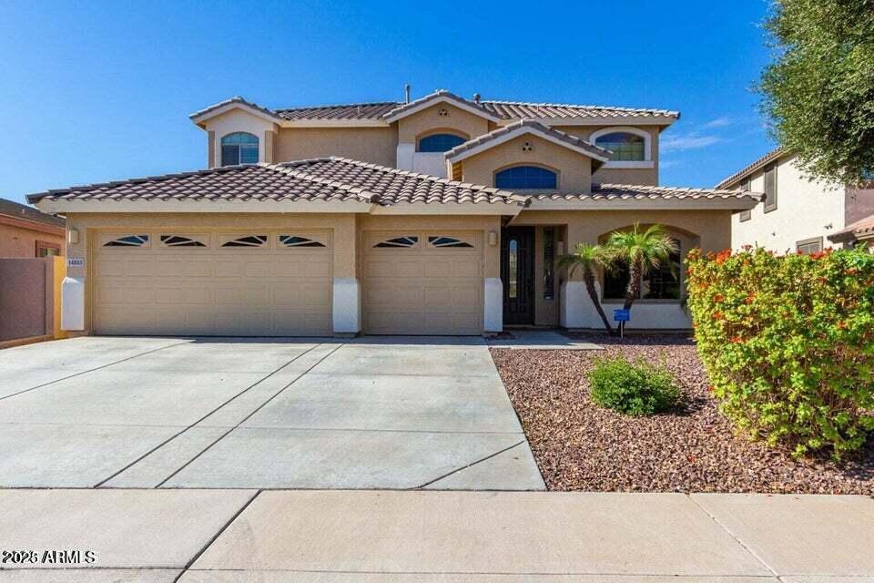 14813 W Roanoke Ave in Goodyear, AZ - Building Photo