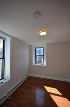 349 Sumner St, Unit 2 in Boston, MA - Building Photo - Building Photo