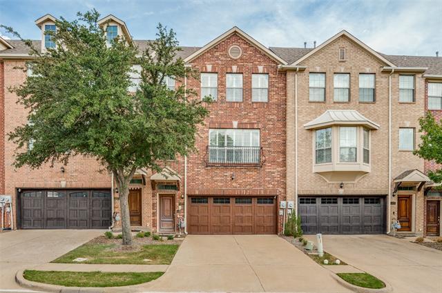 property at 1433 Fox Run Dr