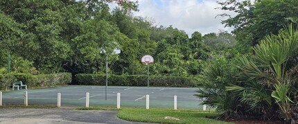 41 Creek Bluff Way in Ormond Beach, FL - Building Photo - Building Photo
