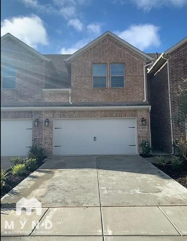 property at 4584 Titus Cir