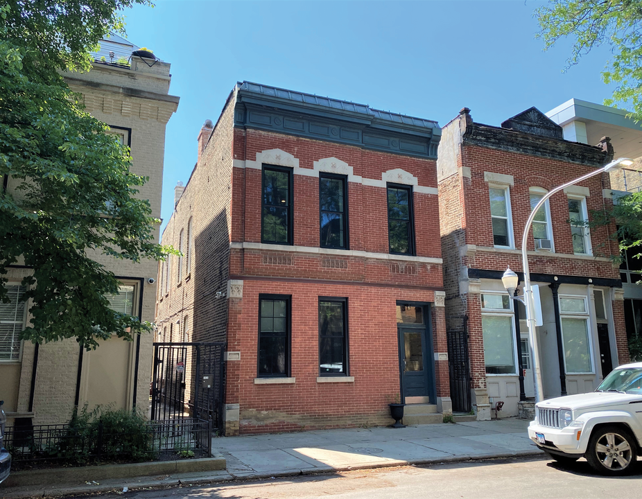 1928 N Sheffield Ave in Chicago, IL - Building Photo