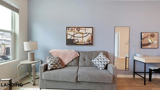 1000 Western Breeze Circle, Unit 2-206