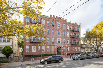 Florance Court in South Ozone Park, NY - Building Photo - Primary Photo