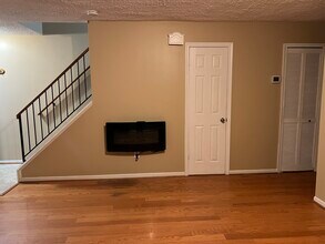 1412 Nestlewood Ct in Crofton, MD - Building Photo - Building Photo